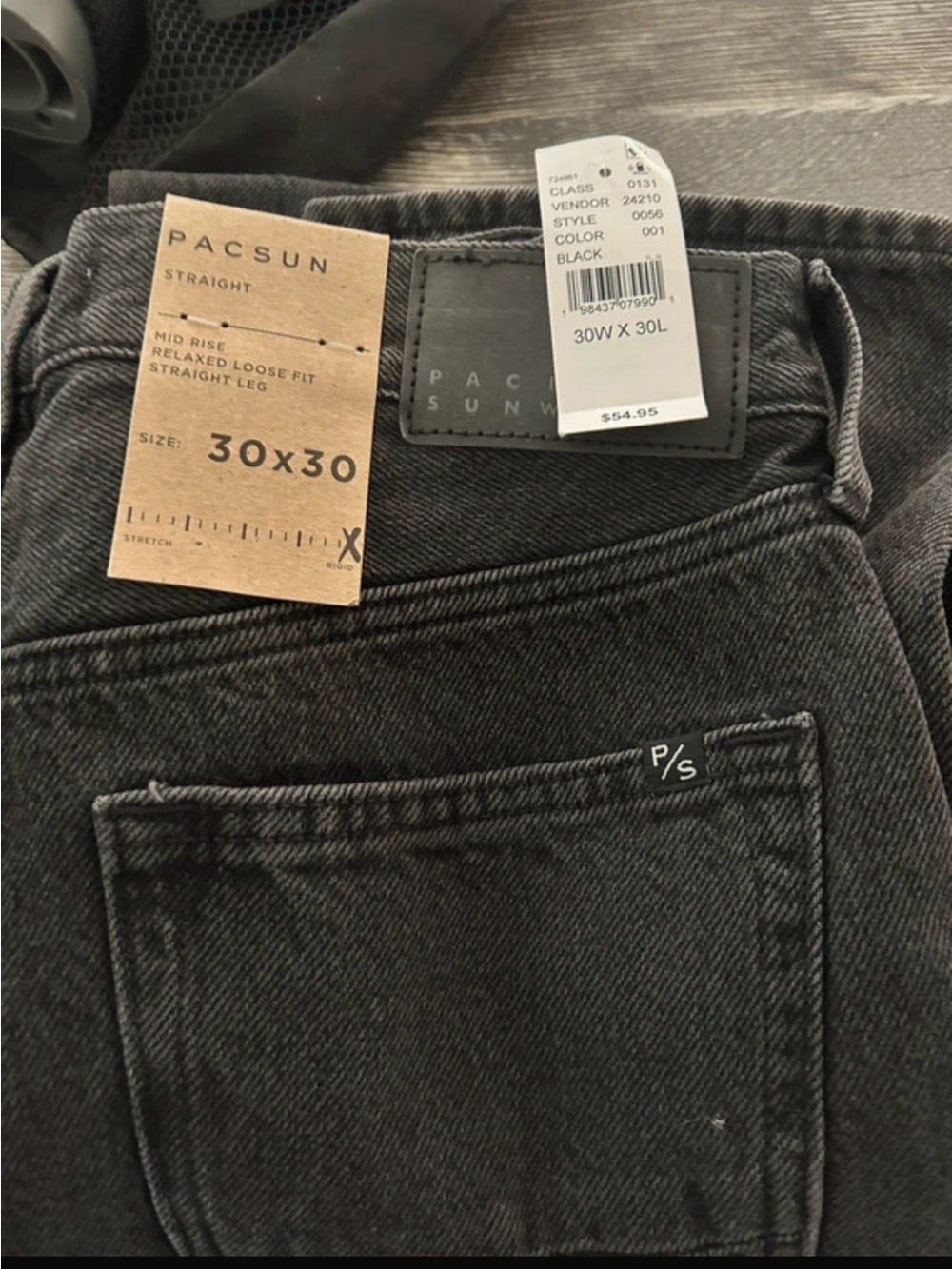 PacSun Men's Straight Jeans in Washed Black